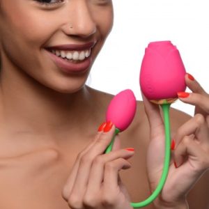 BLOOMGASM ROSE DUET SUCKING ROSE & ROSETTE